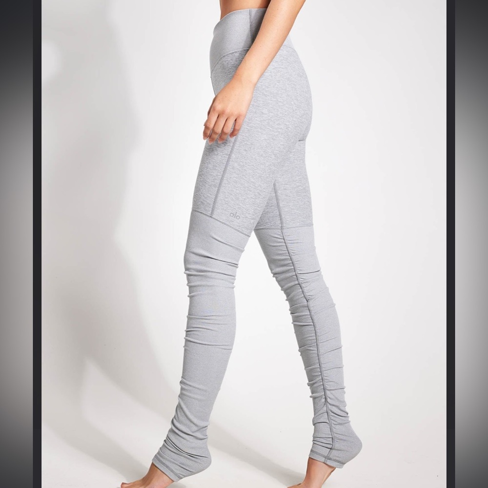 ALO Yoga Goddess Legging, size Small, gray, Alosoft fabric